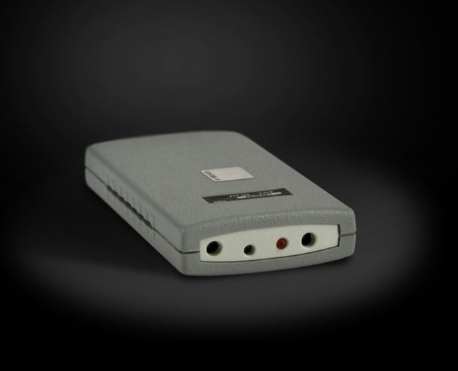 ���-702